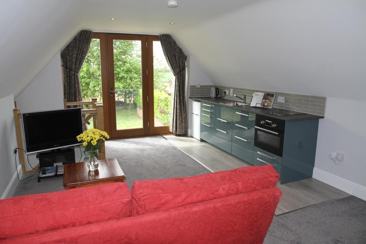 Superb Stokesby Barn Apartment - Norfolk Broads & Norwich Exterior photo